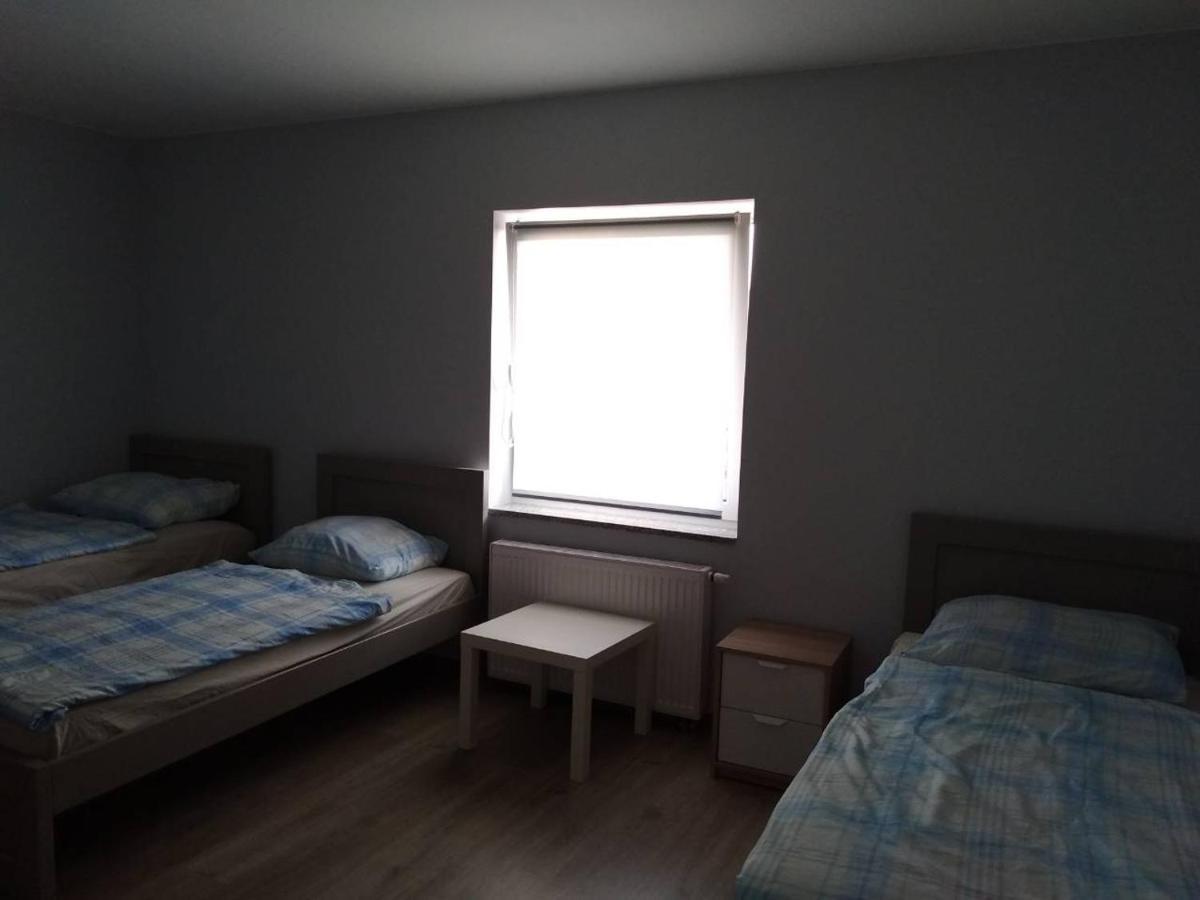 Kamienica Zerniki Wroclawskie Bagian luar foto